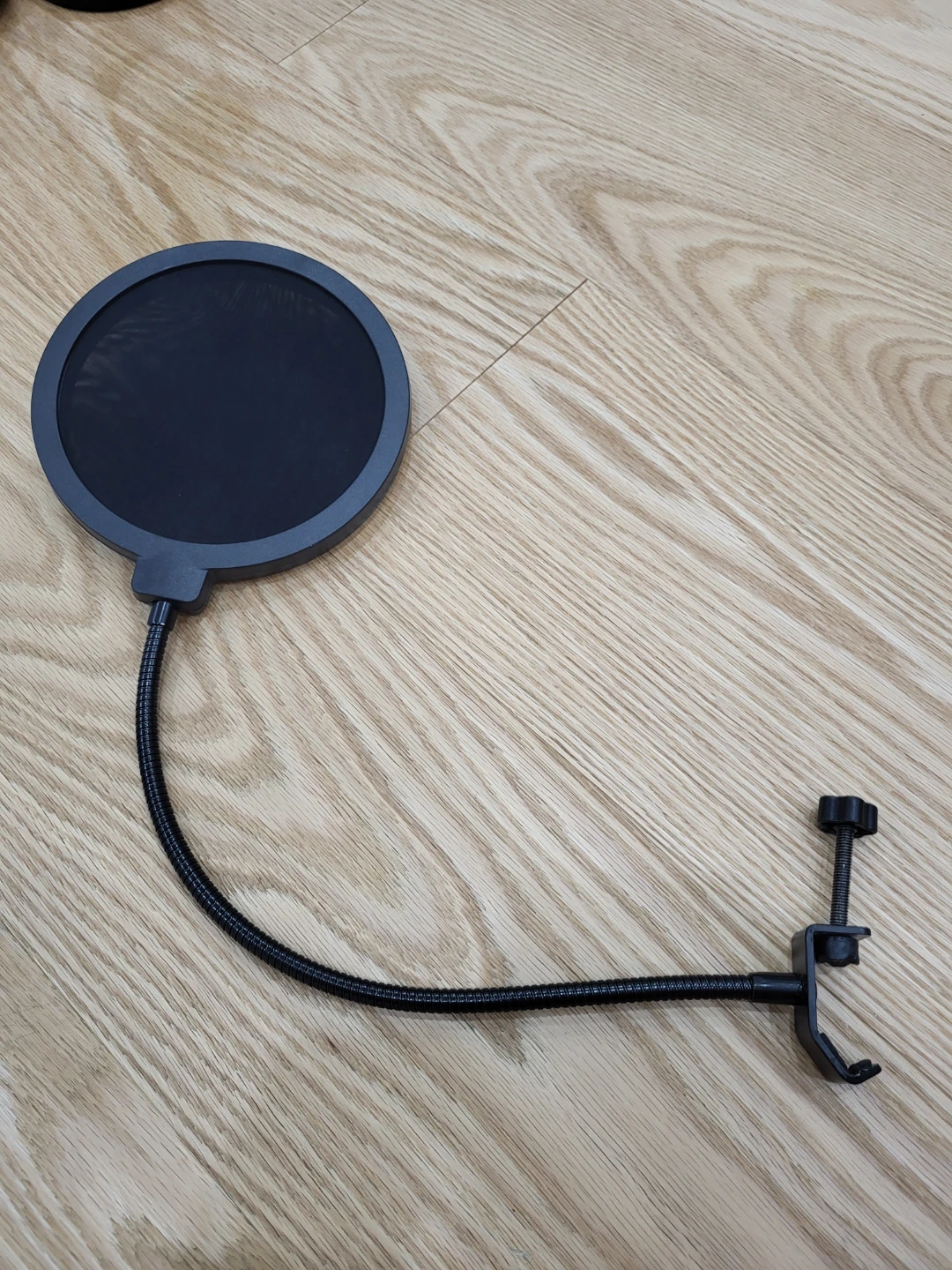 Blue Yeti USB Microphone with Pop Filter - photo 4