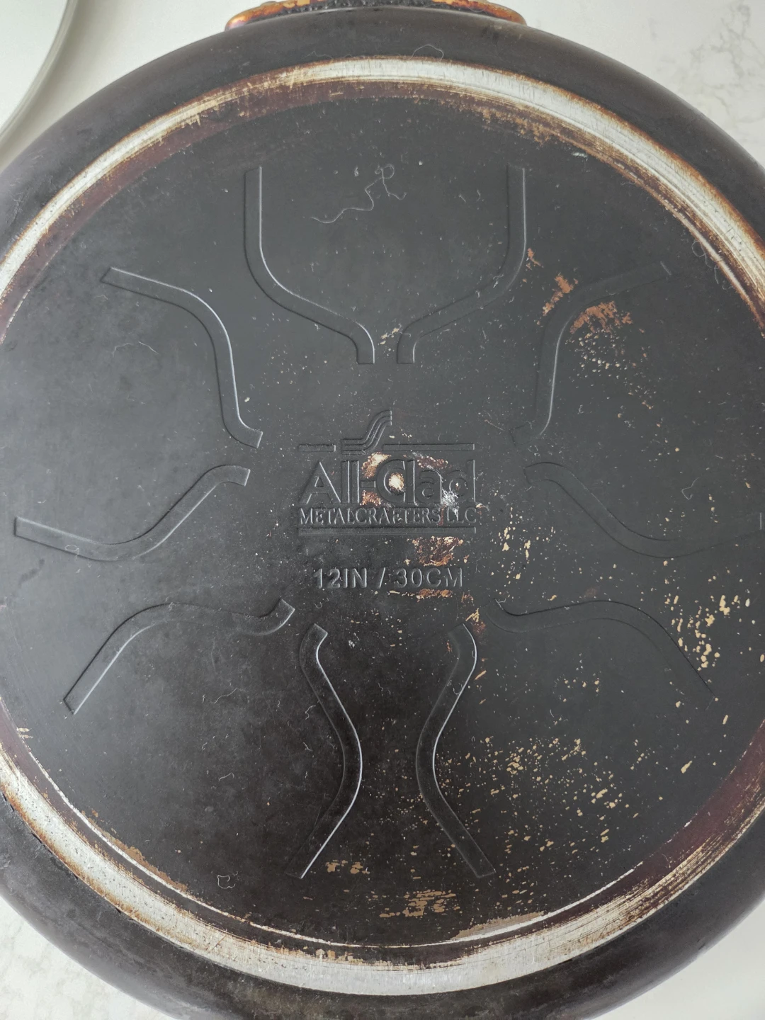 All-Clad HA1 Expert Nonstick Fry Pan with Lid, 12" - photo 3