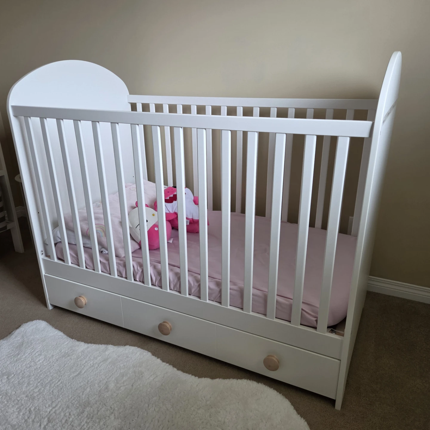 Crib with matress