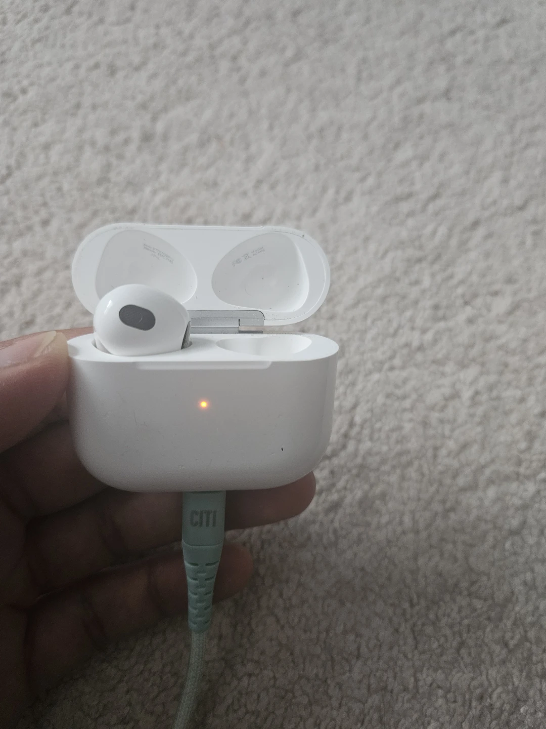 AirPods (3rd generation) one Left ear pod only