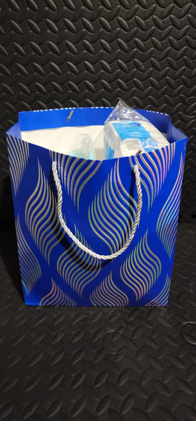 Welcome Baby Gift Bag - photo 2