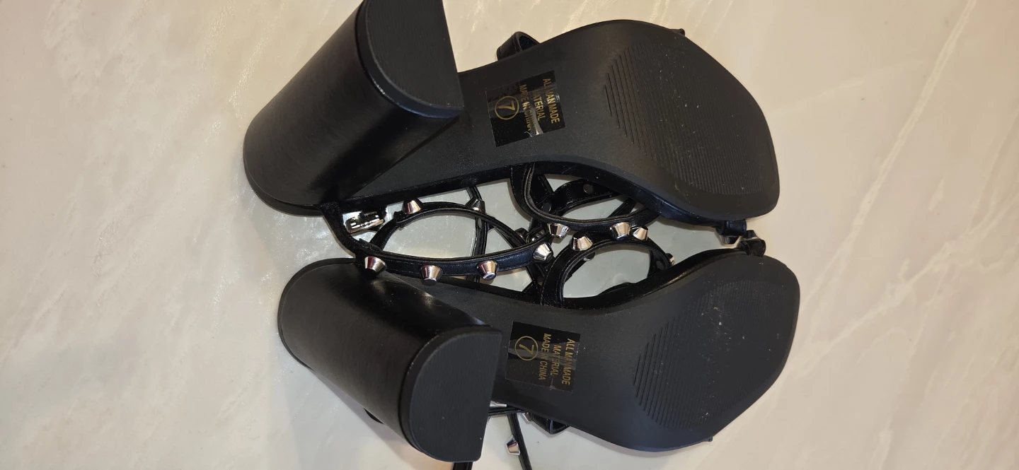 Black Studded Heeled Sandals Size 7 - photo 2