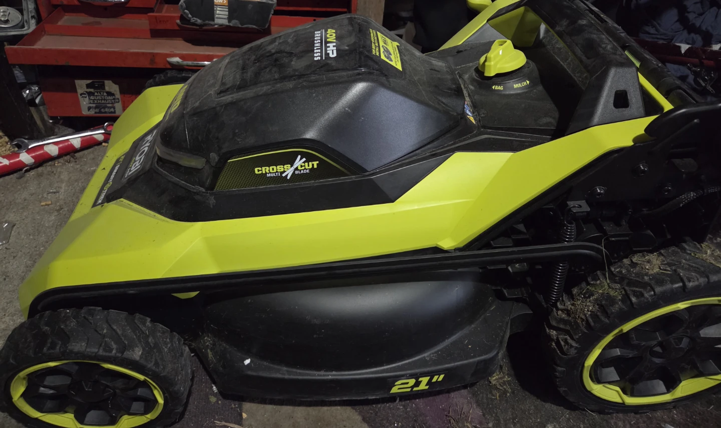 Ryobi Lawnmower - photo 4