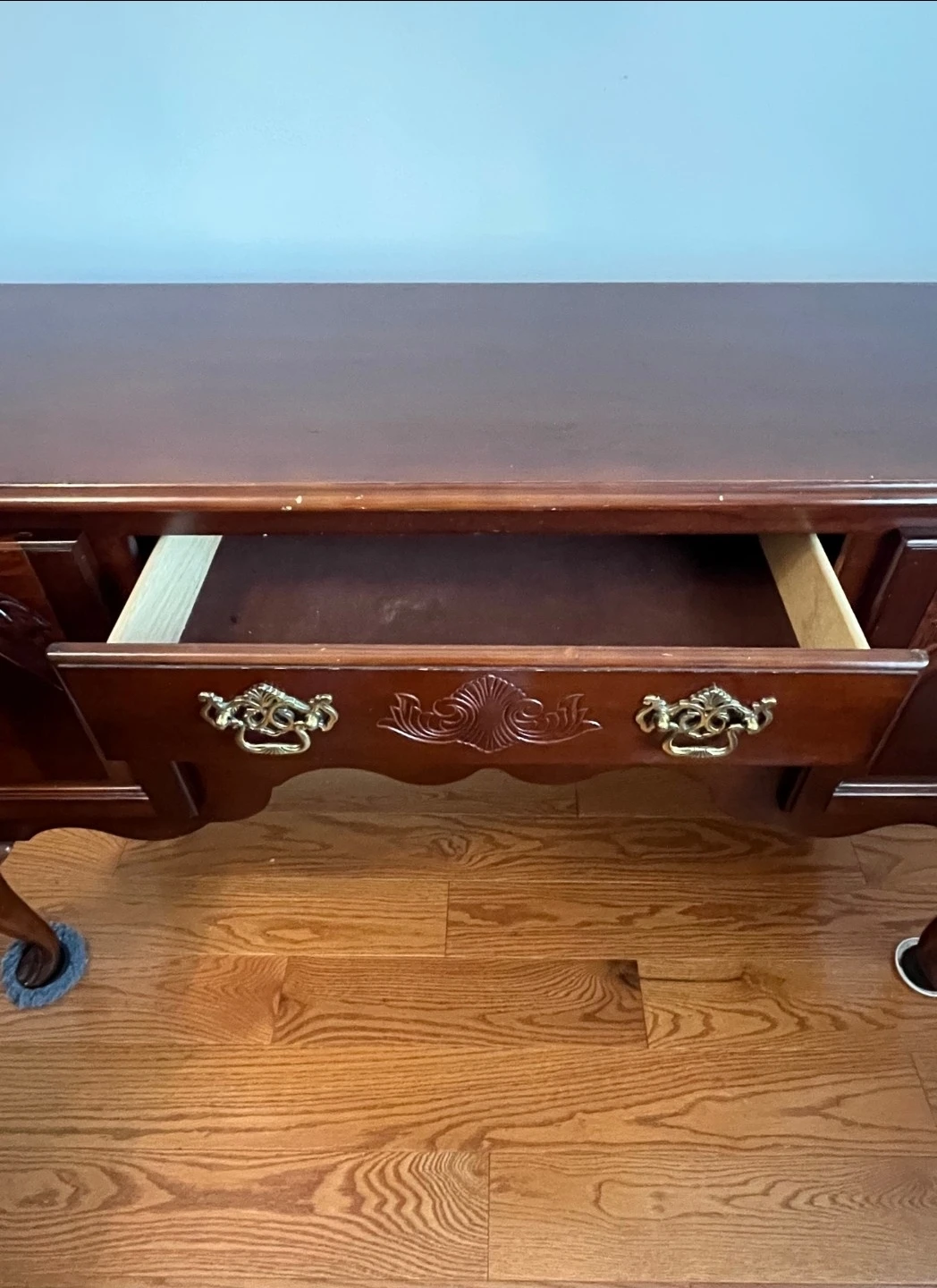 Vintage Solid Wood Buffet / Sideboard - photo 4
