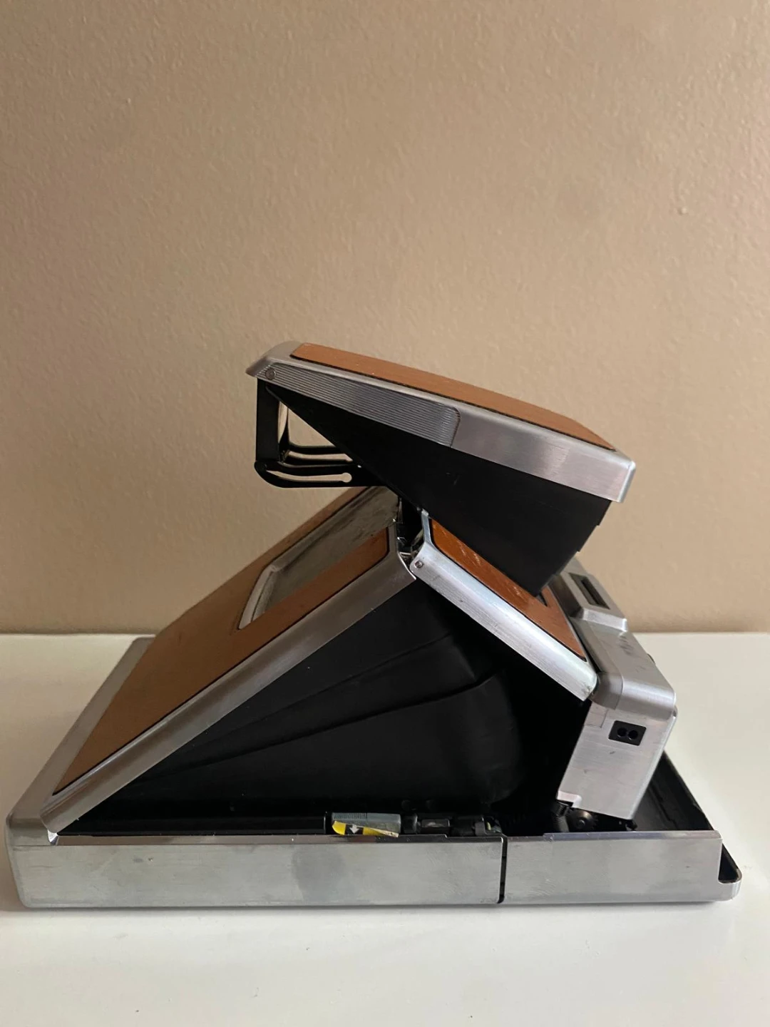 Polaroid SX-70 Land Camera - photo 2