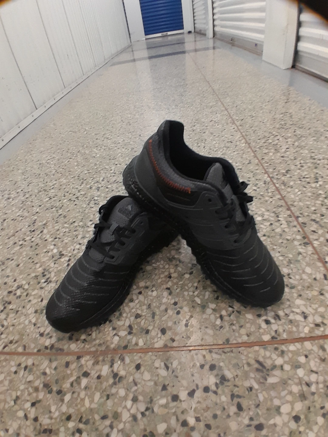 Adidas Running Shoes Men's Size 10 - photo 2