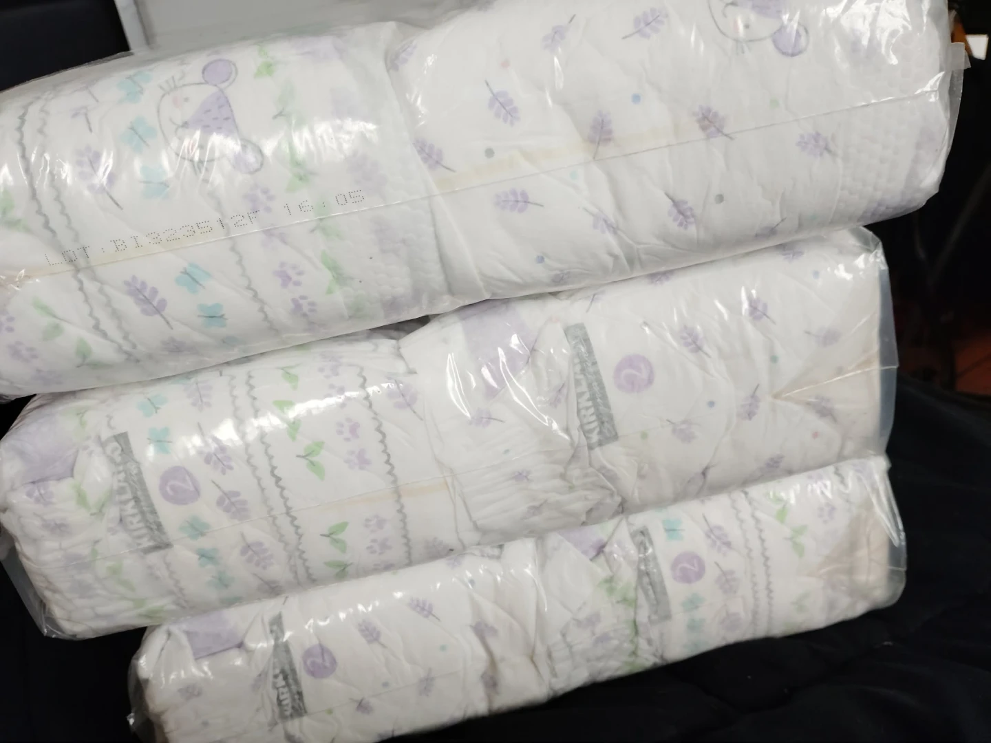 Kirkland Signature Size 2 Diapers
