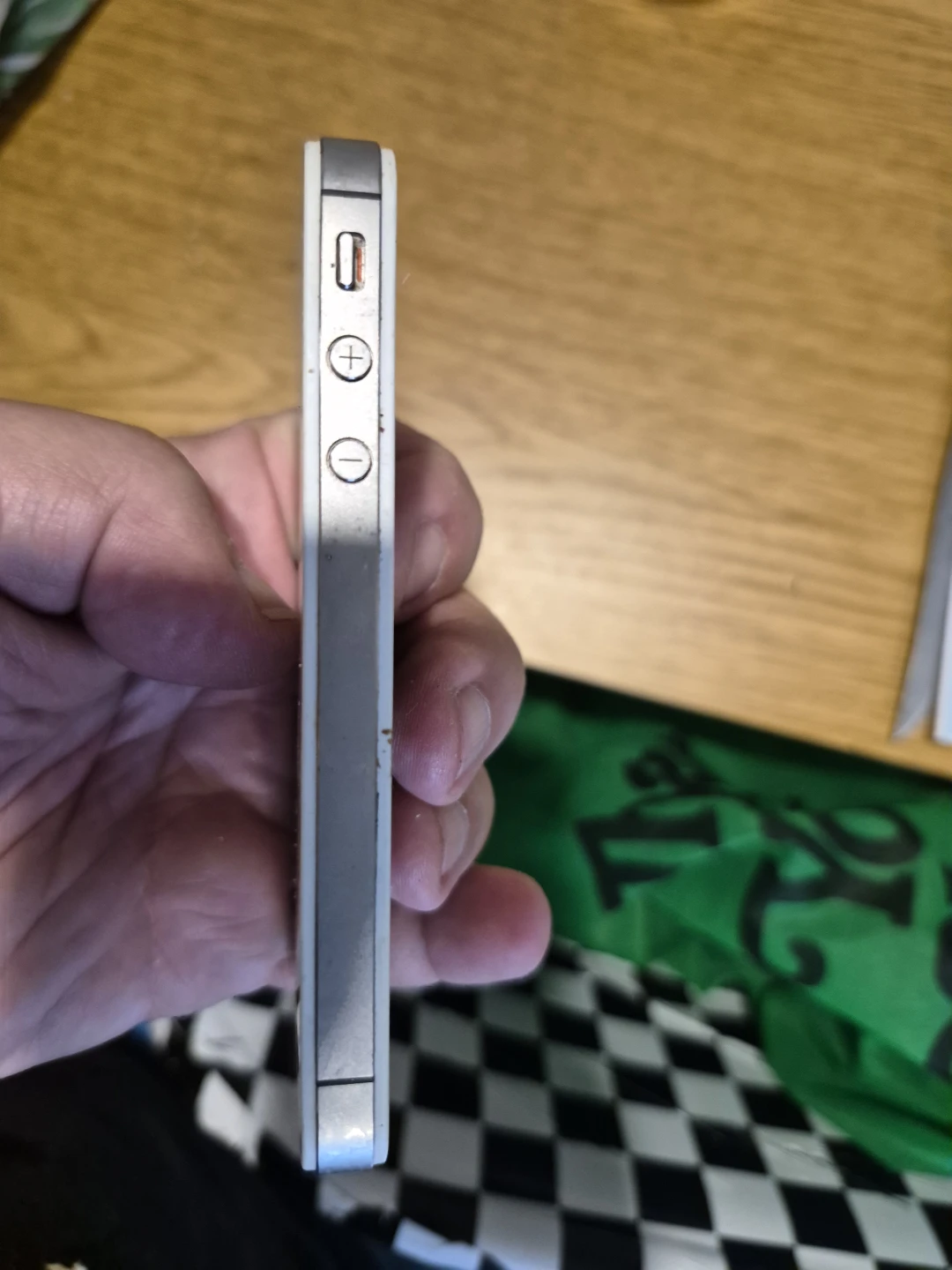 Apple iPhone 4 - photo 2