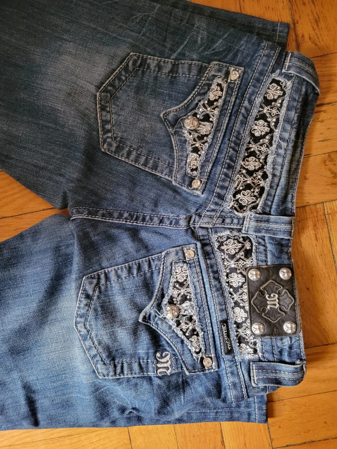 Miss Me Embellished Jeans Size 29 - photo 5