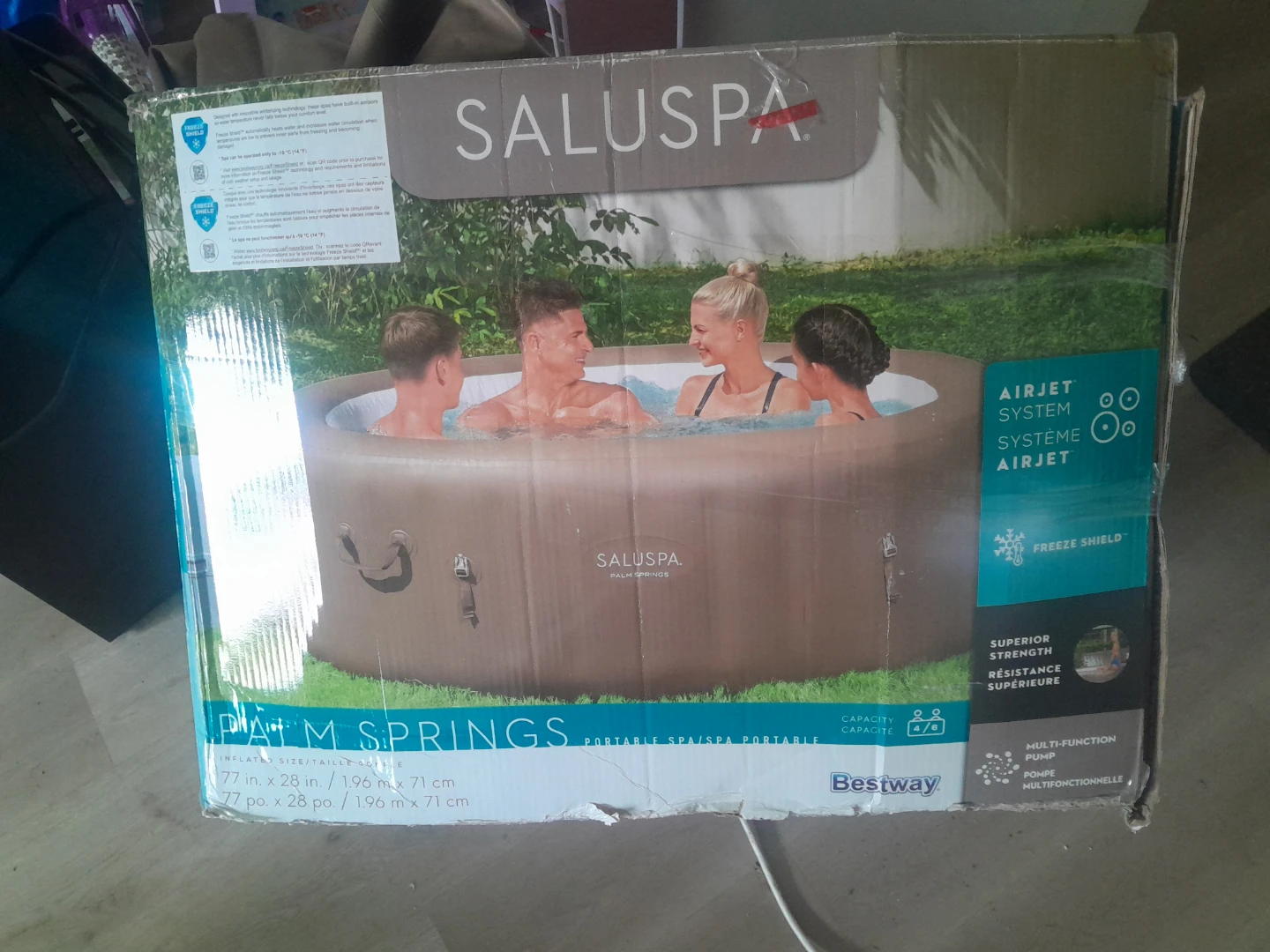 Saluspa Palm Springs Portable Hot Tub