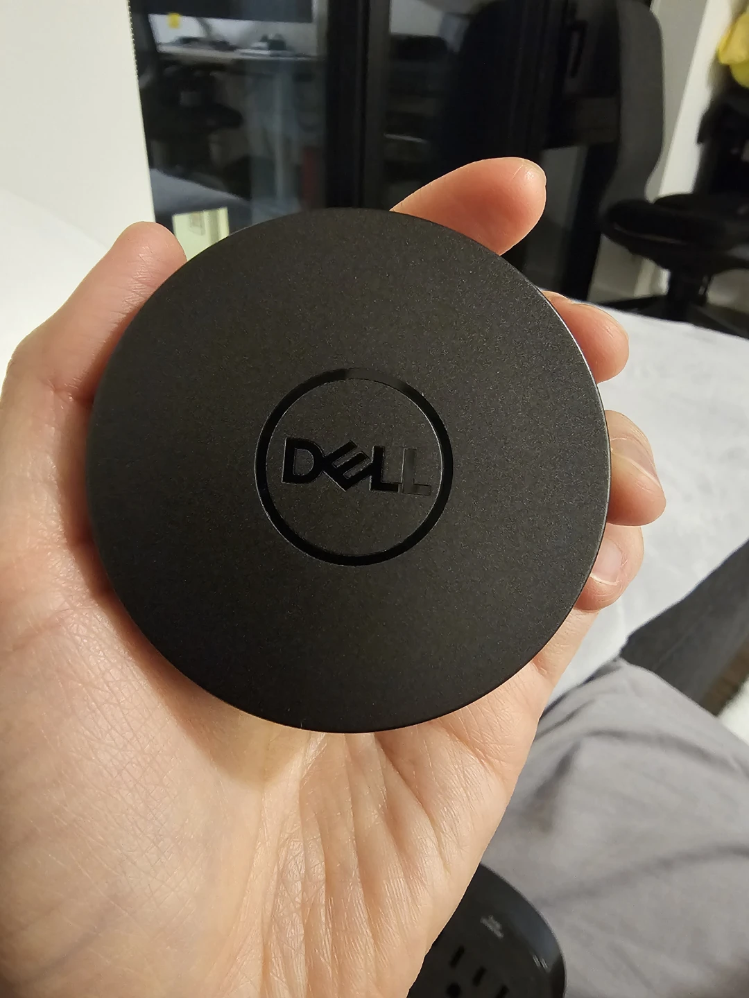 Dell USB-C Hub computer usb adapter and display adapter - photo 3