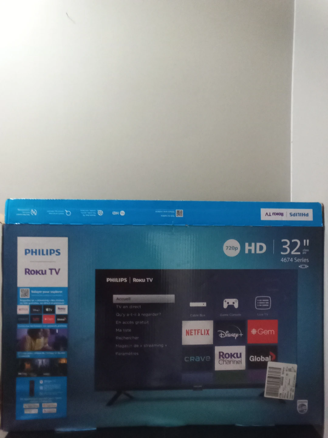 Philips 32" Roku TV HD 4674 Series - photo 3