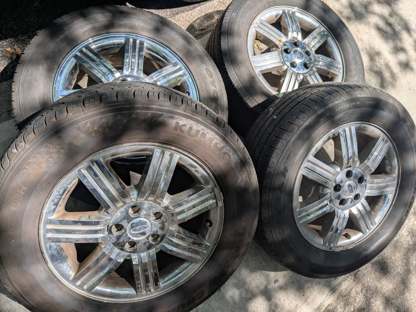 Ford 18" Wheel Set of 4 with TPMS Sensors