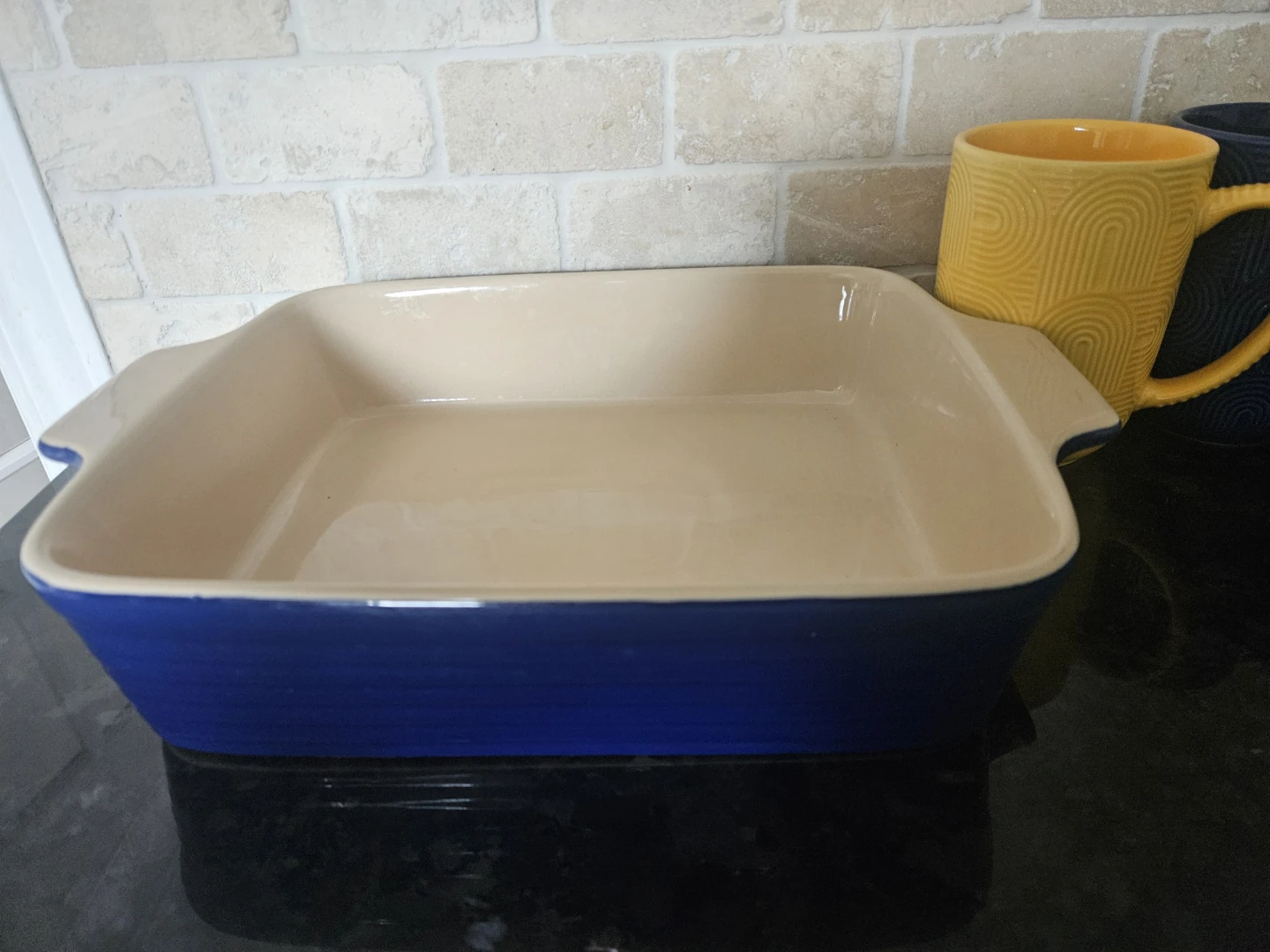 Brand-new mugs, Food storage containers & Baking Dish - photo 5