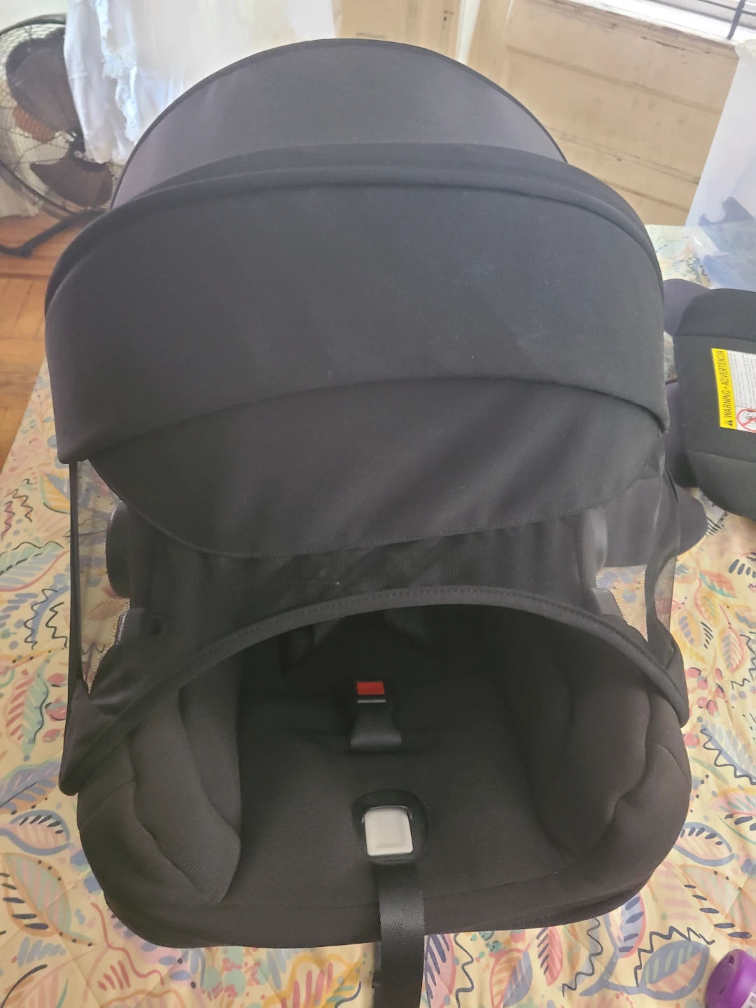 Bugaboo Baby Car Seat and base - photo 2