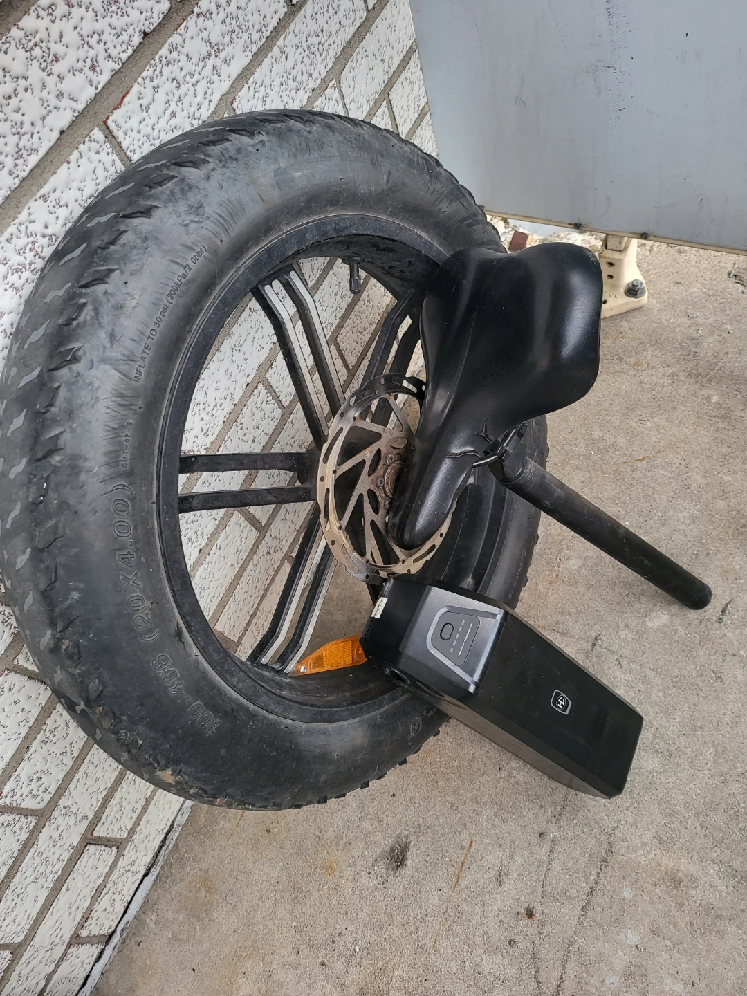 20-inch Fat Bike Wheel, Seat, and Battery Pack - photo 3