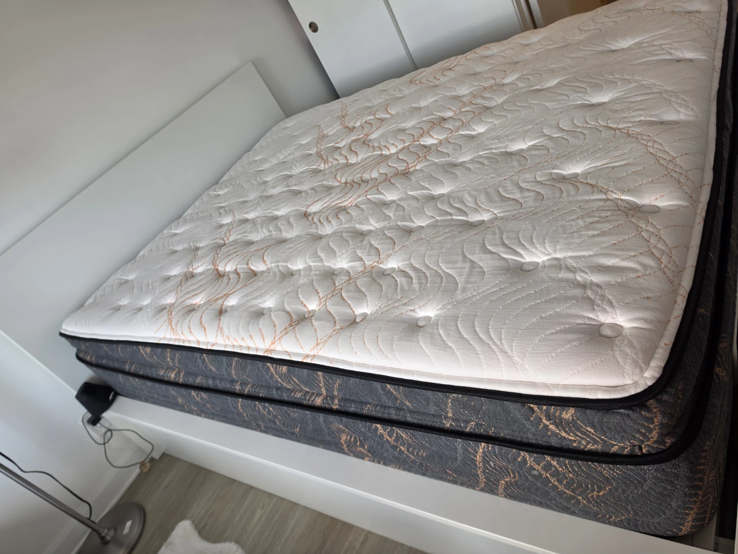 Sealy Posturepedic Plus Mattress - photo 4