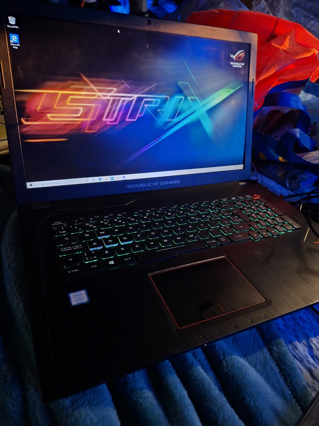 ASUS ROG Strix GL753VE Gaming Laptop