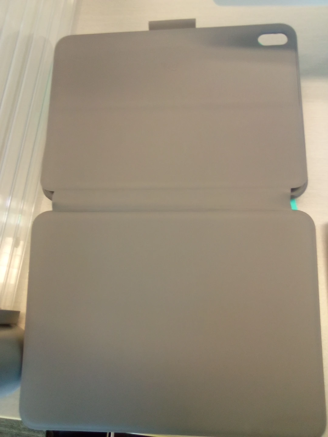 iPad Keyboard Case - photo 2