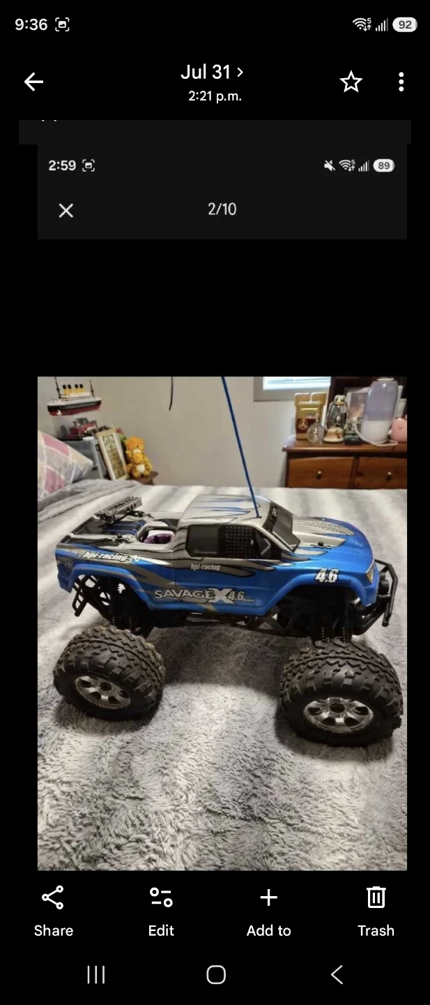 Savage x 4.6 1/8 scale rc truck - photo 2