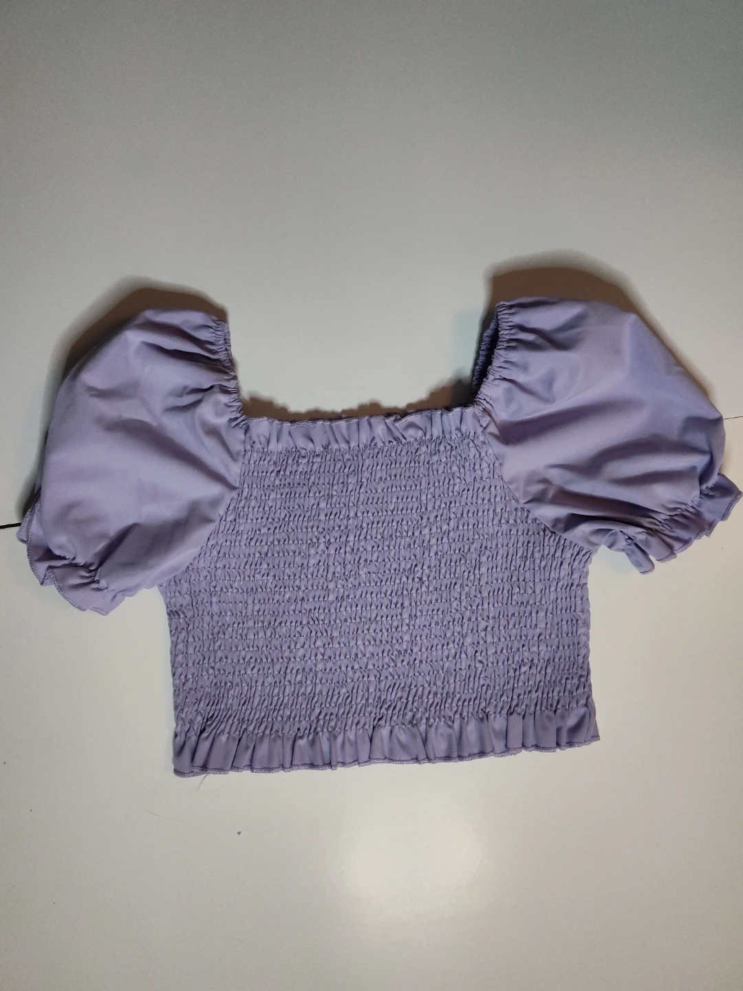 Lavender puffy sleeve crop top