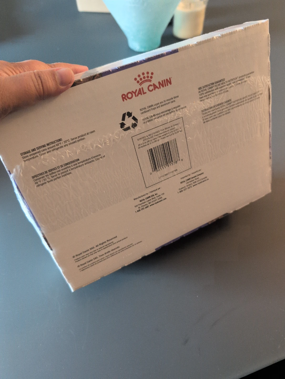 24 cans - Royal Canin Spayed & Neutered Cat Food - photo 3
