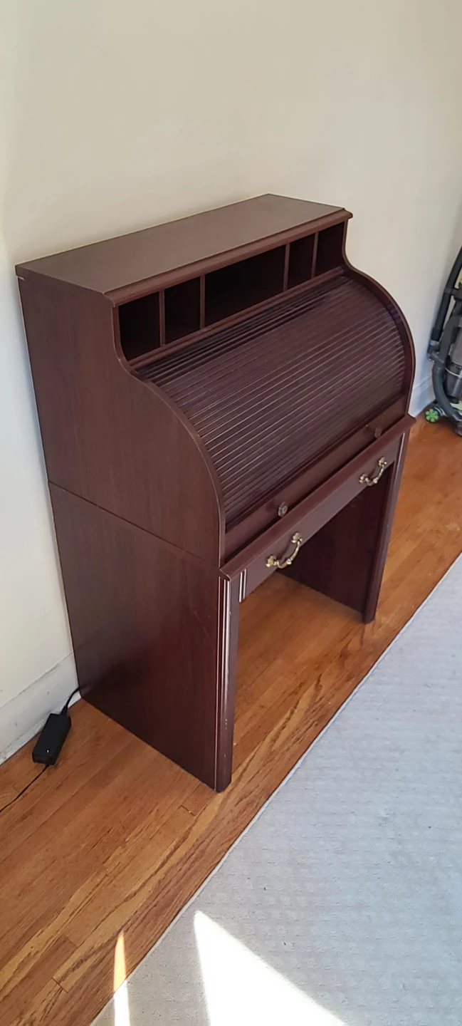 Rolltop Desk with Stool - Nice Smaller Size - photo 4