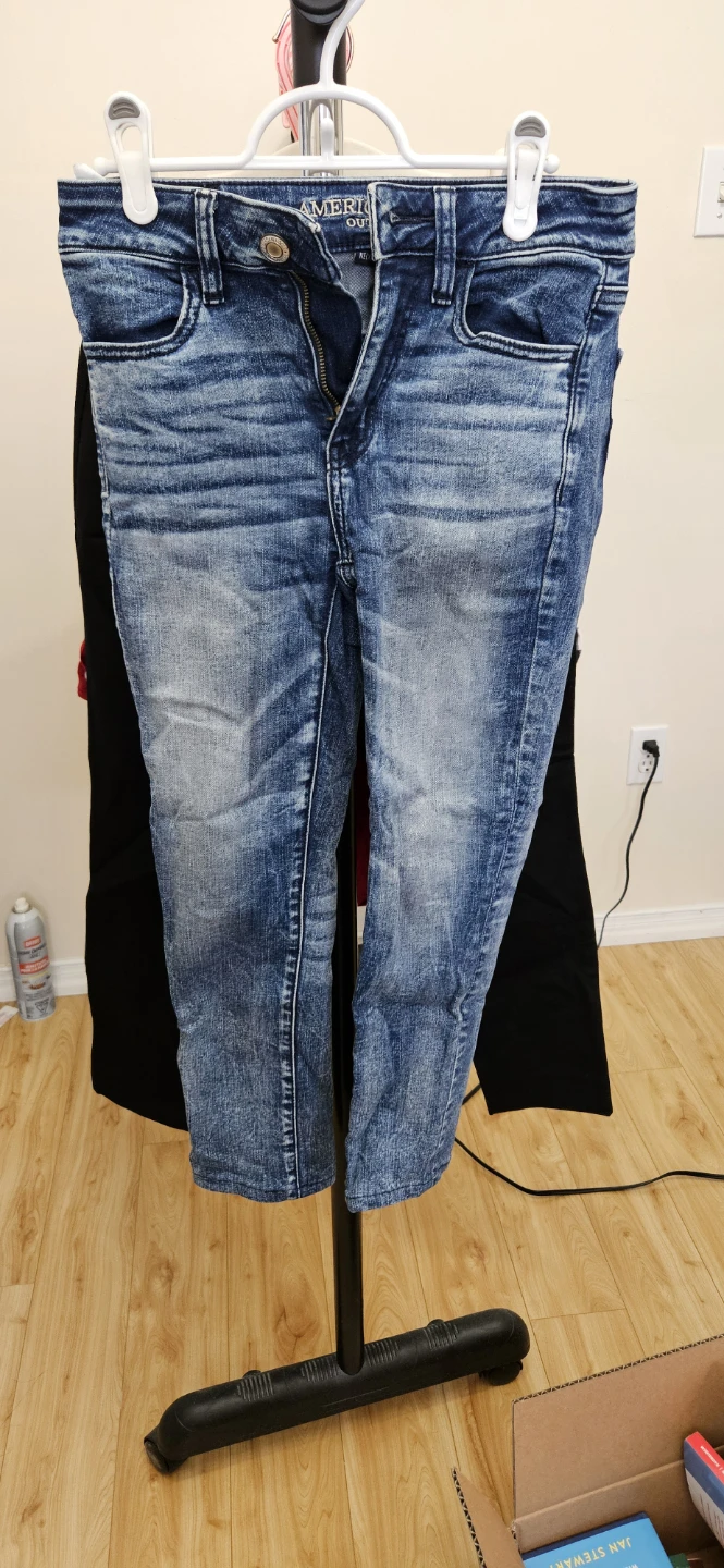 American Eagle Blue Wash Jeans