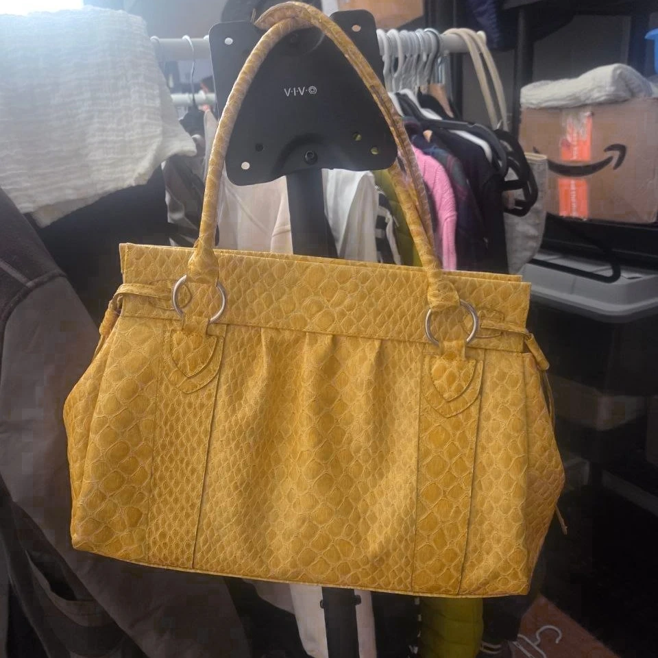 6 Y2K bag bundle:Fossil/guess/hotkiss/xoxo - photo 5