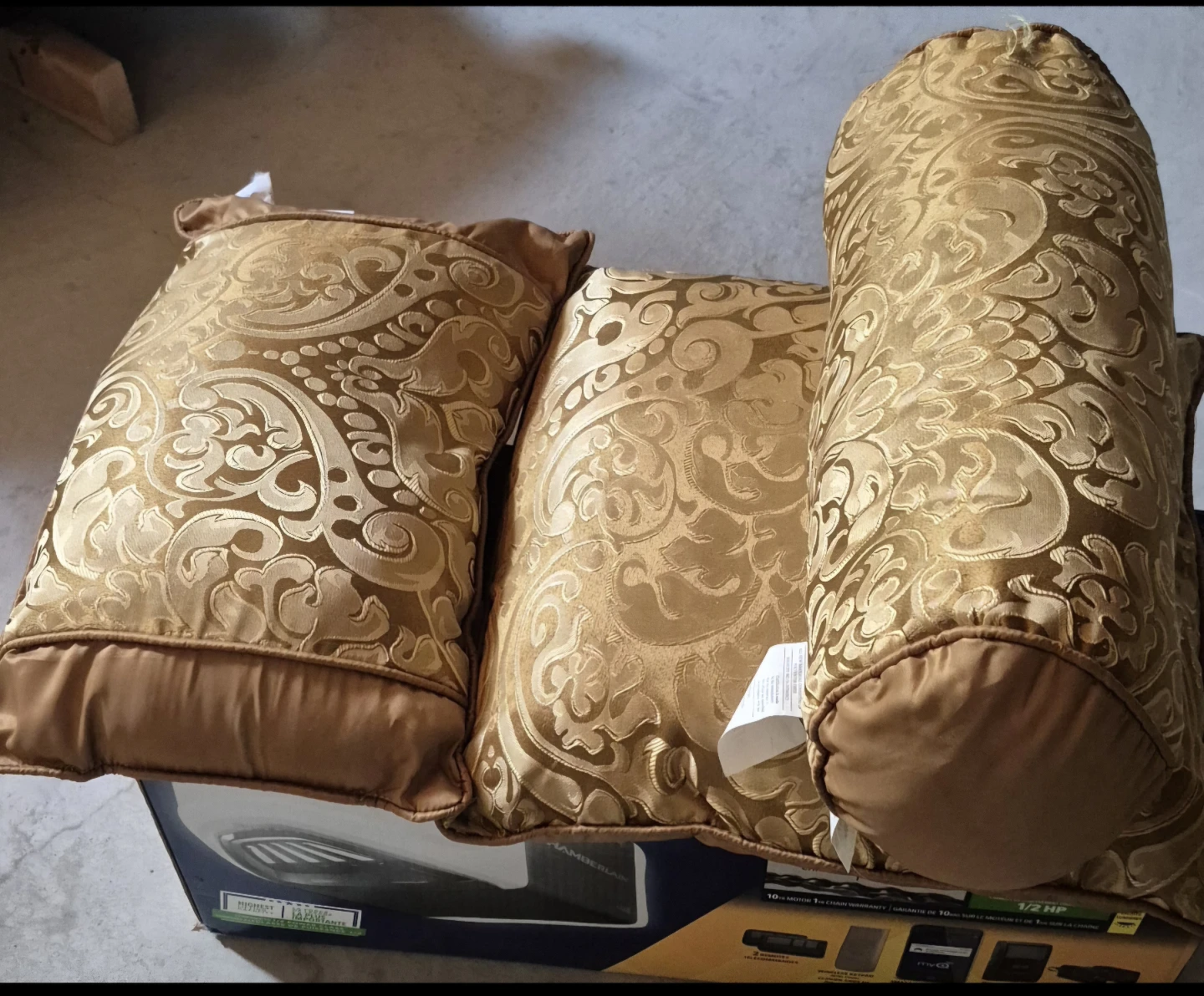 Gold Damask Throw Pillows Set