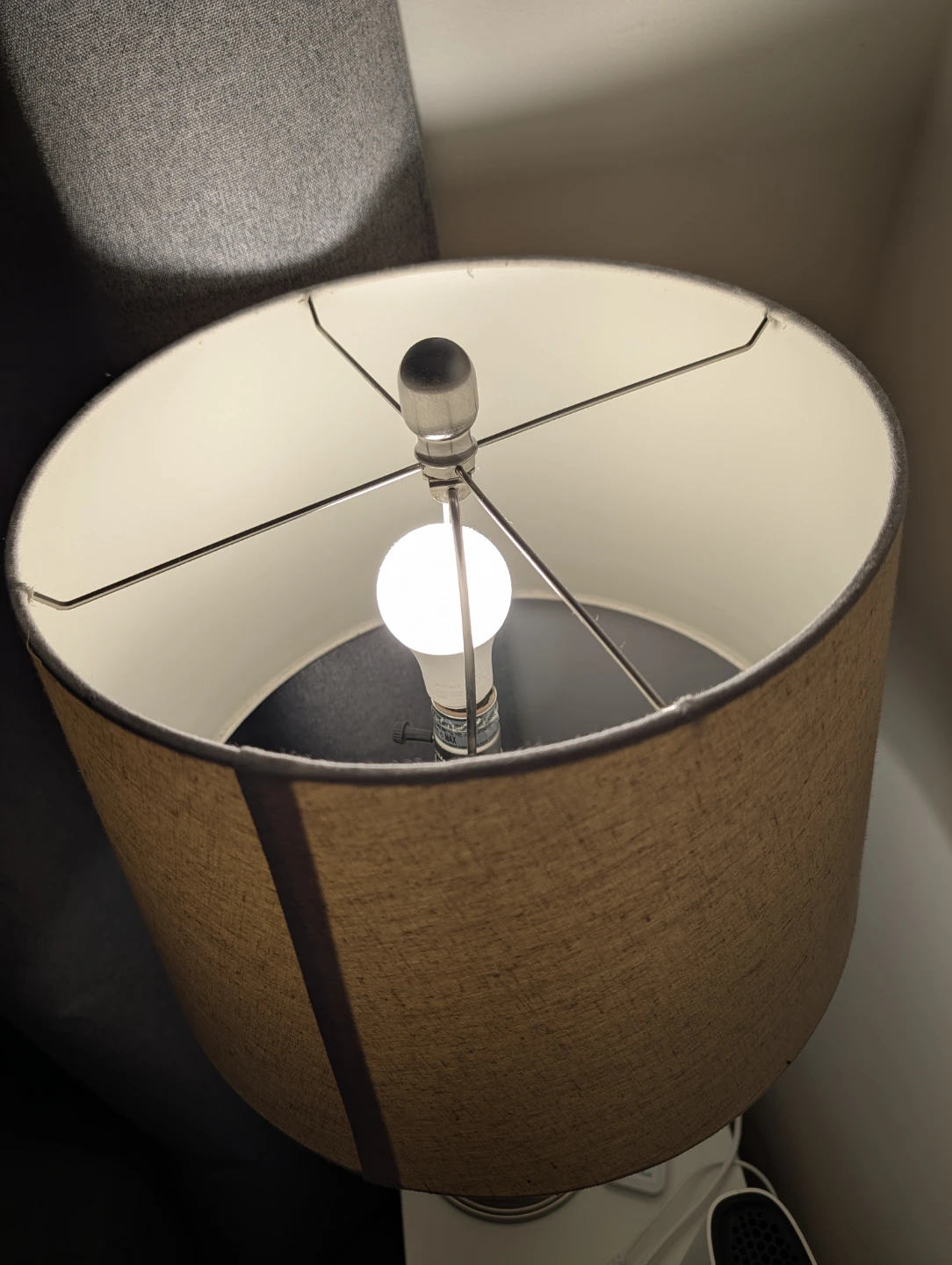 Silver table lamp with beige shade - photo 3