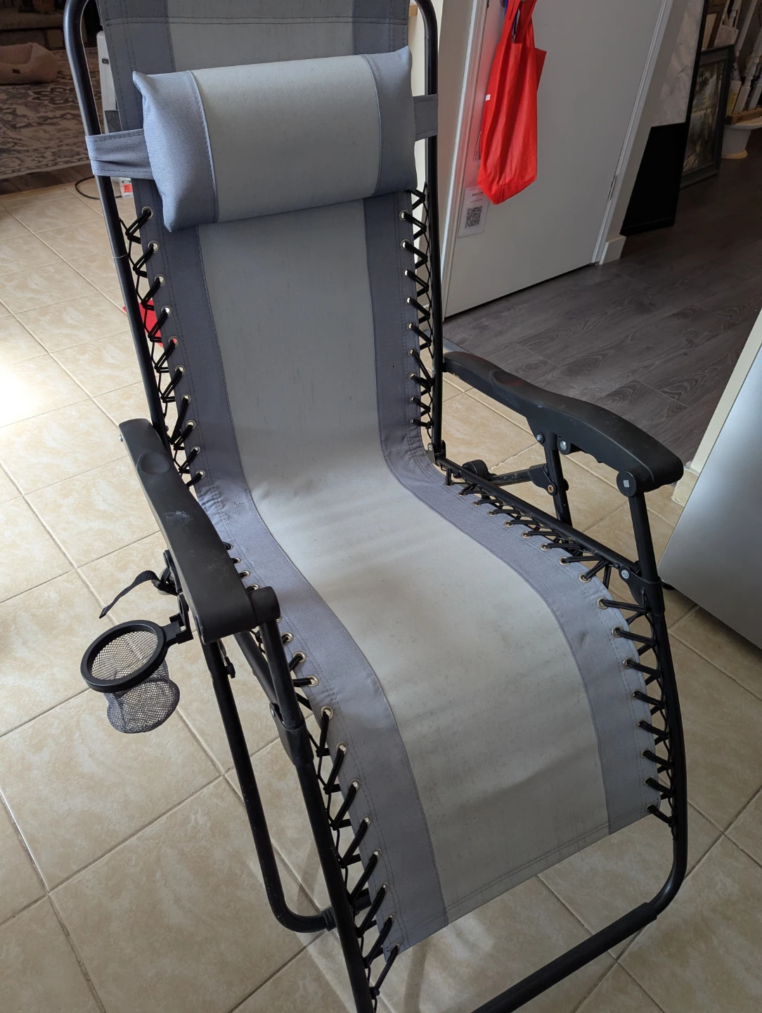 Zero gravity chair