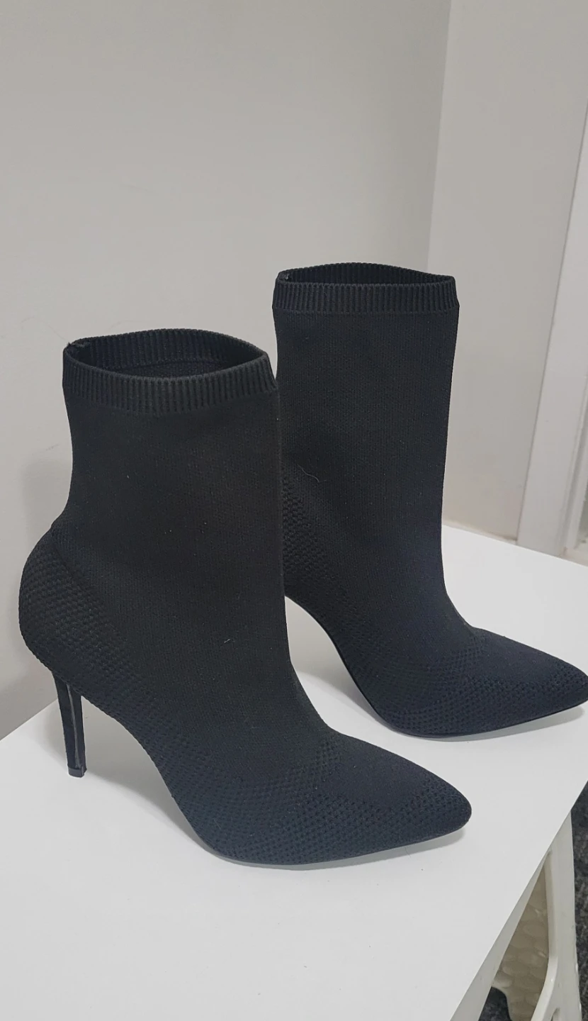 EUC Black Knit Pointed Toe Sock Heels s6.5" - photo 3