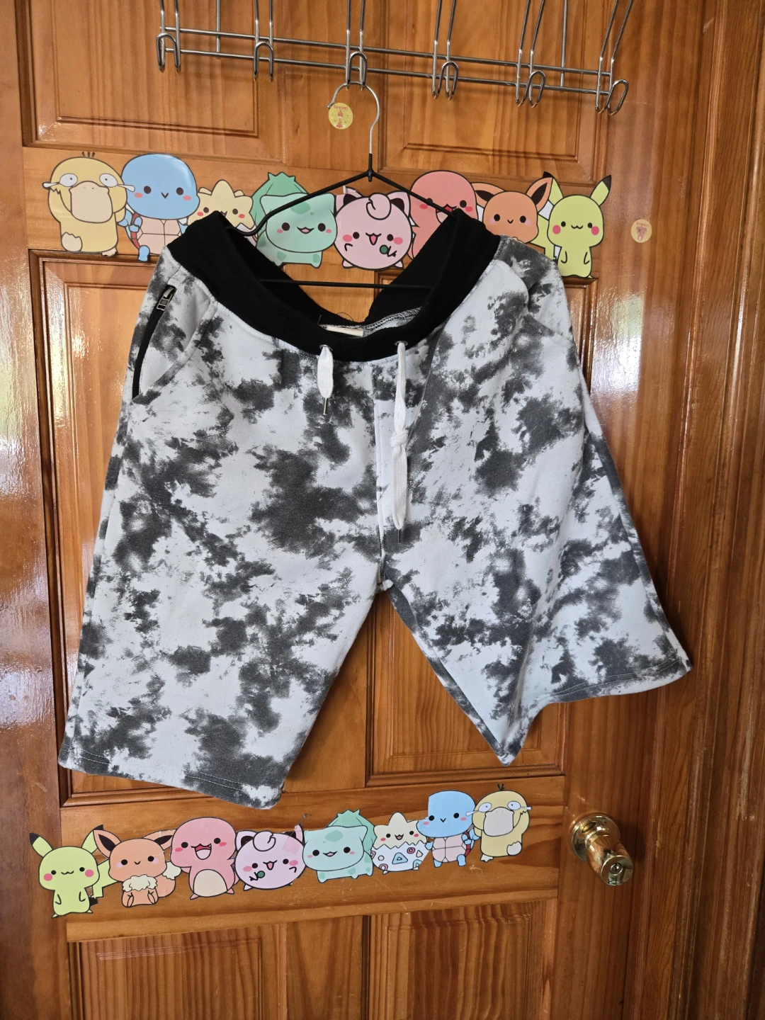 Y2K Black & White Tie-Dye Sweat Shorts w/ Zipper Pockets
