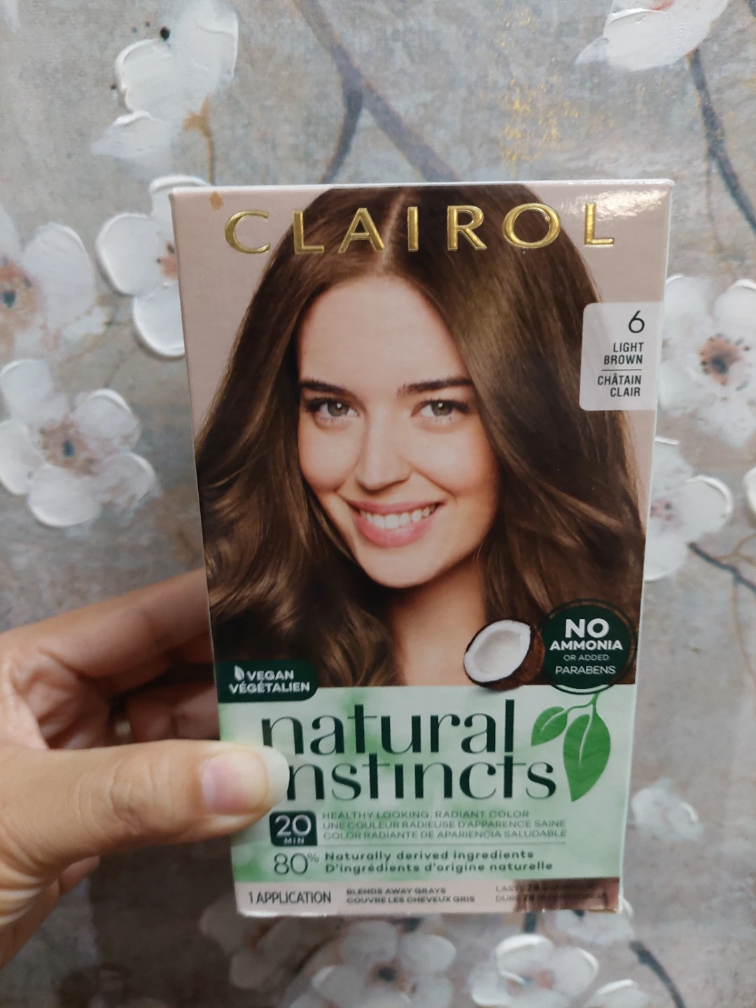 Clairol Natural Instincts 6 Light Brown Hair Colour