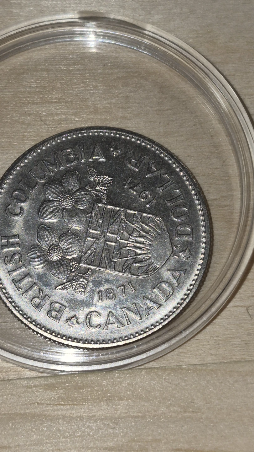 British Columbia Canada Dollar Coin - photo 2