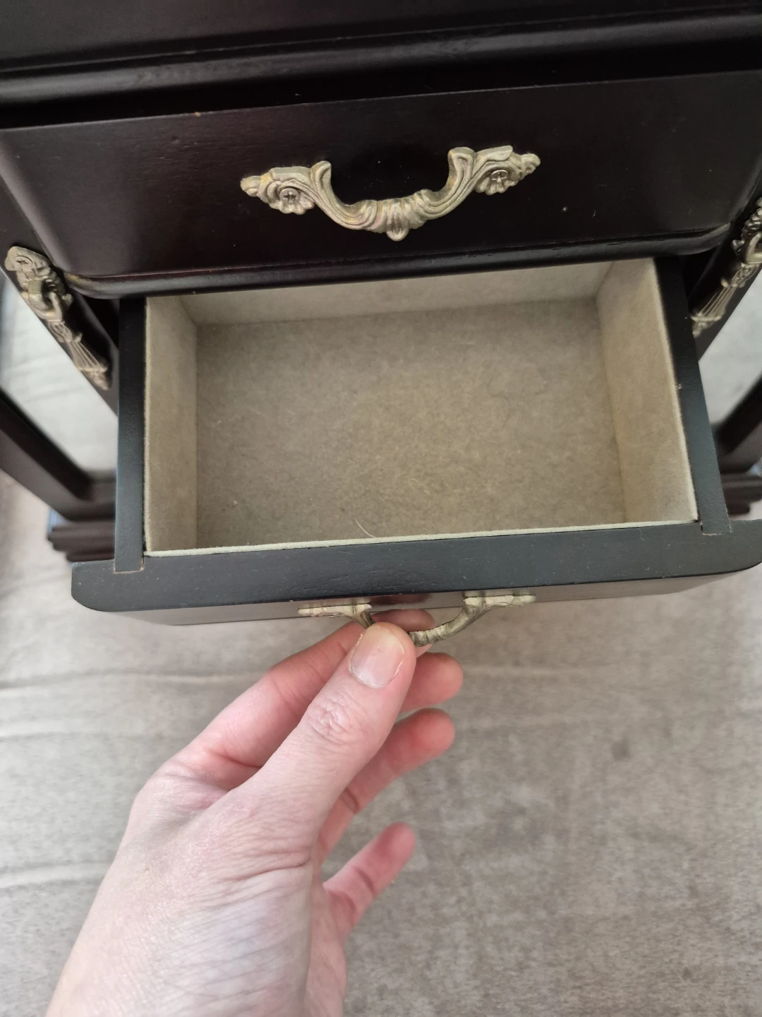 Large Jewelry Box - photo 3