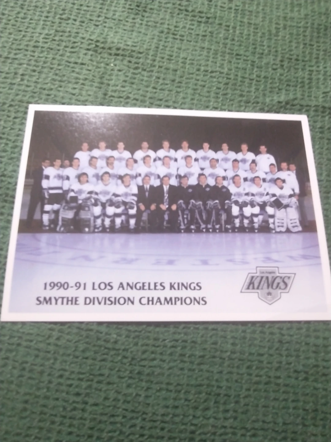 1990-91 Los Angeles Kings Smythe Division Champions Postcard - photo 2
