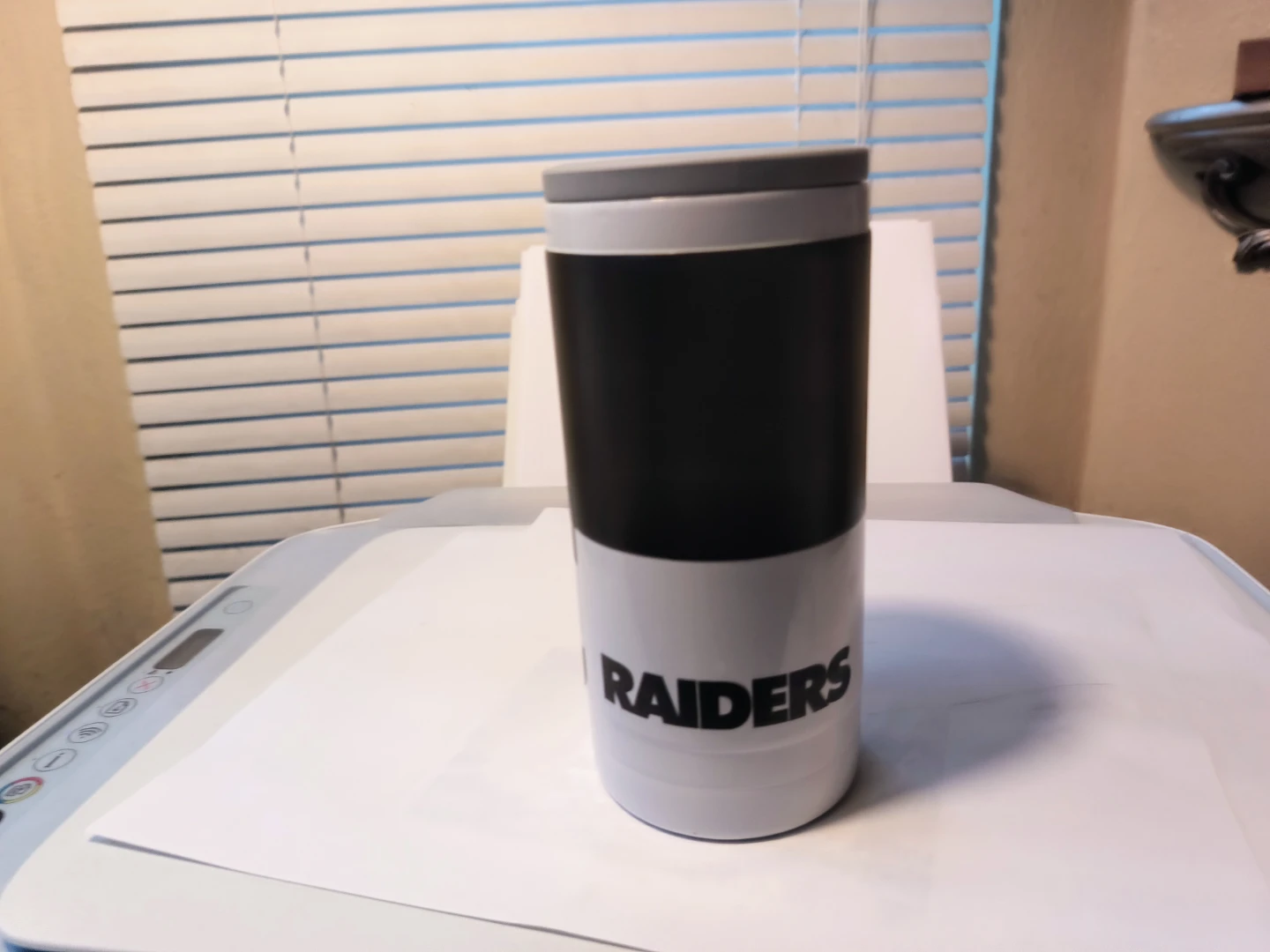 NFL Raiders 12oz Slim Can Cooler - photo 3