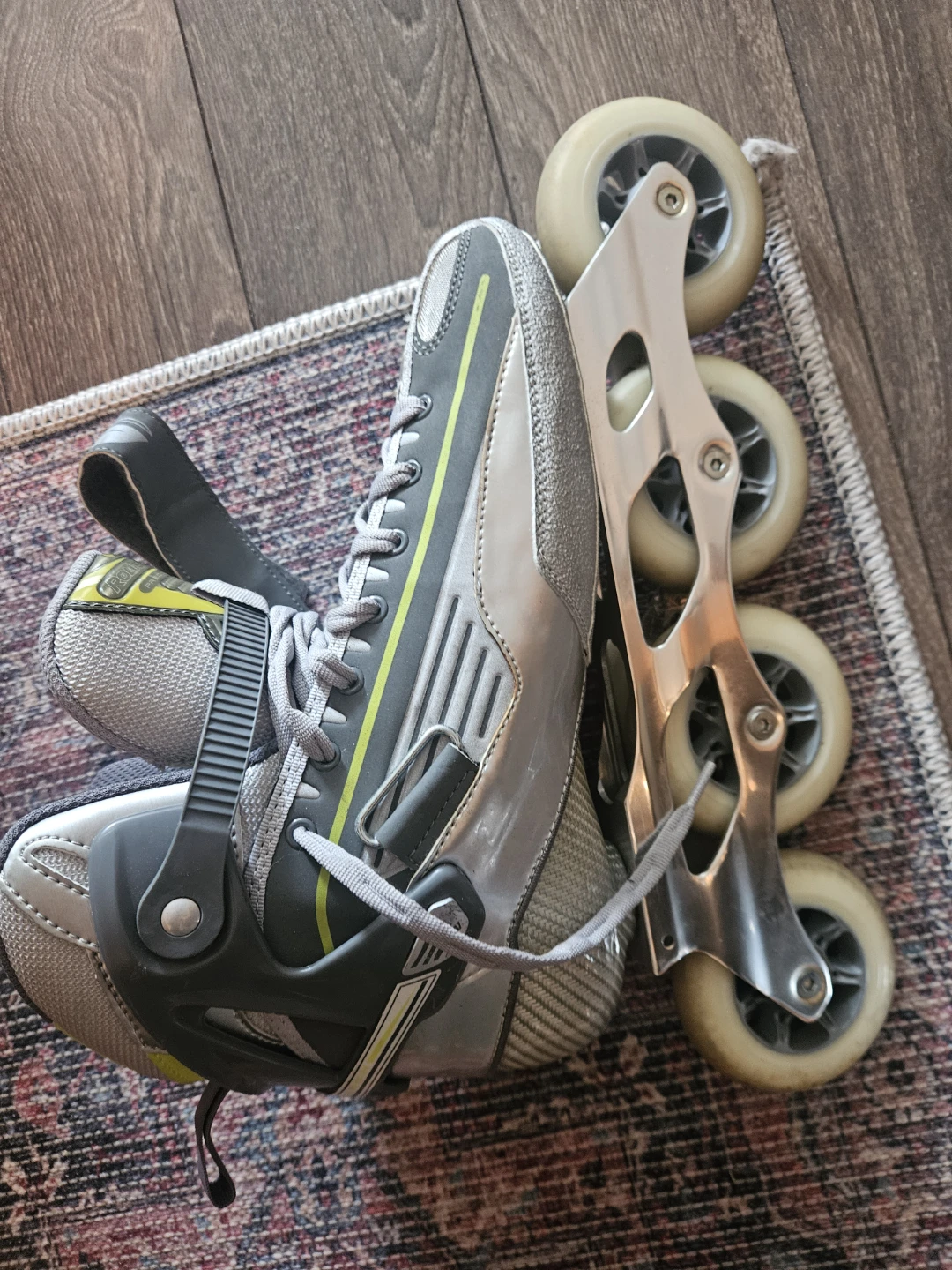 Women's Rollerblades