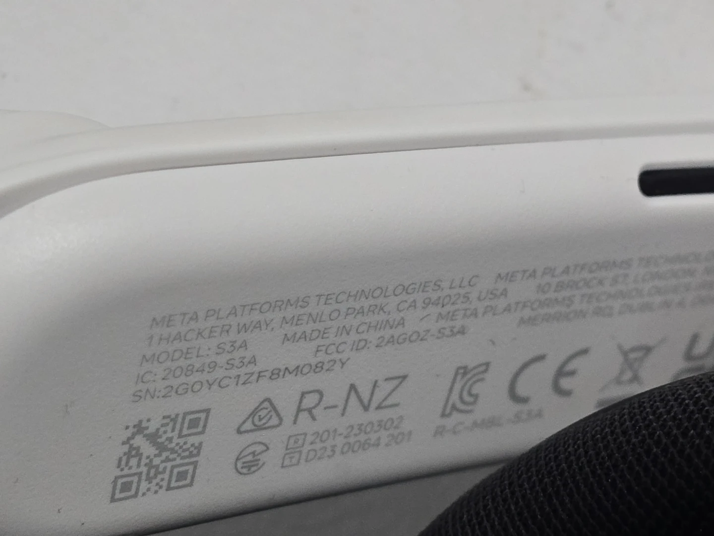 Meta Quest 3 VR Headset (Model S3A) - photo 3