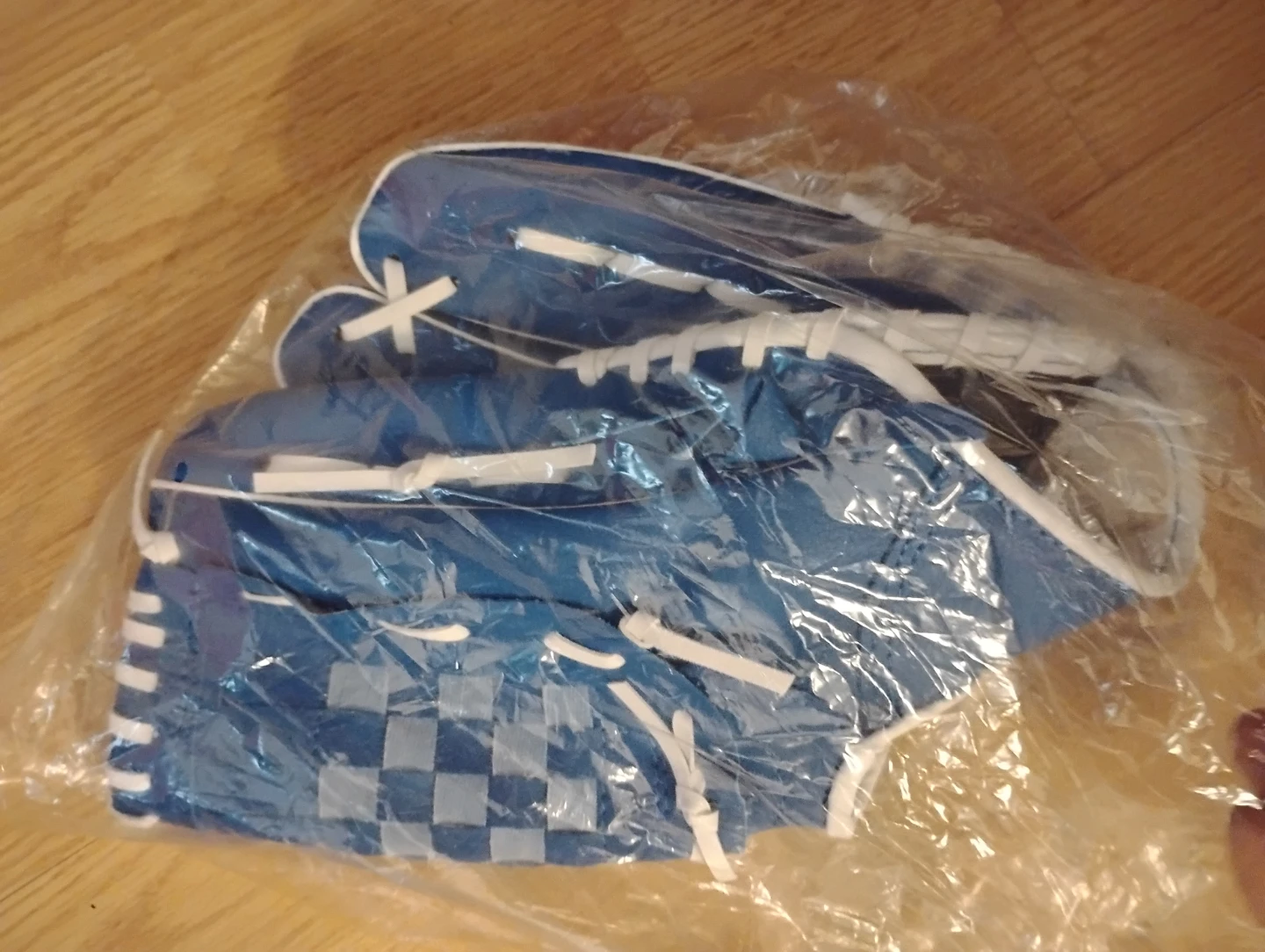 Blue and white baseball glove (BRAND NEW) - photo 3
