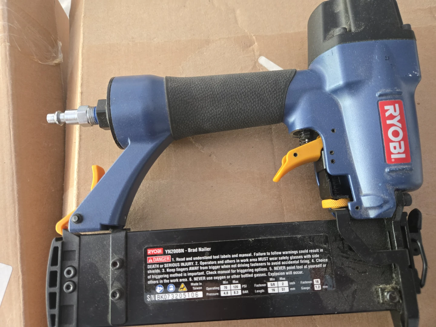 Ryobi YN200BN Brad Nailer