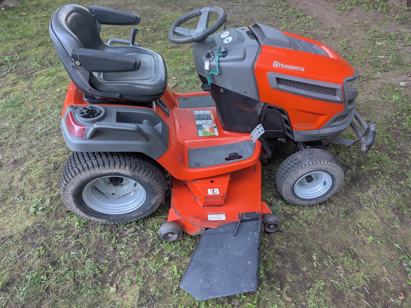 Husqvarna GTH 24V52LS Riding Mower - photo 3