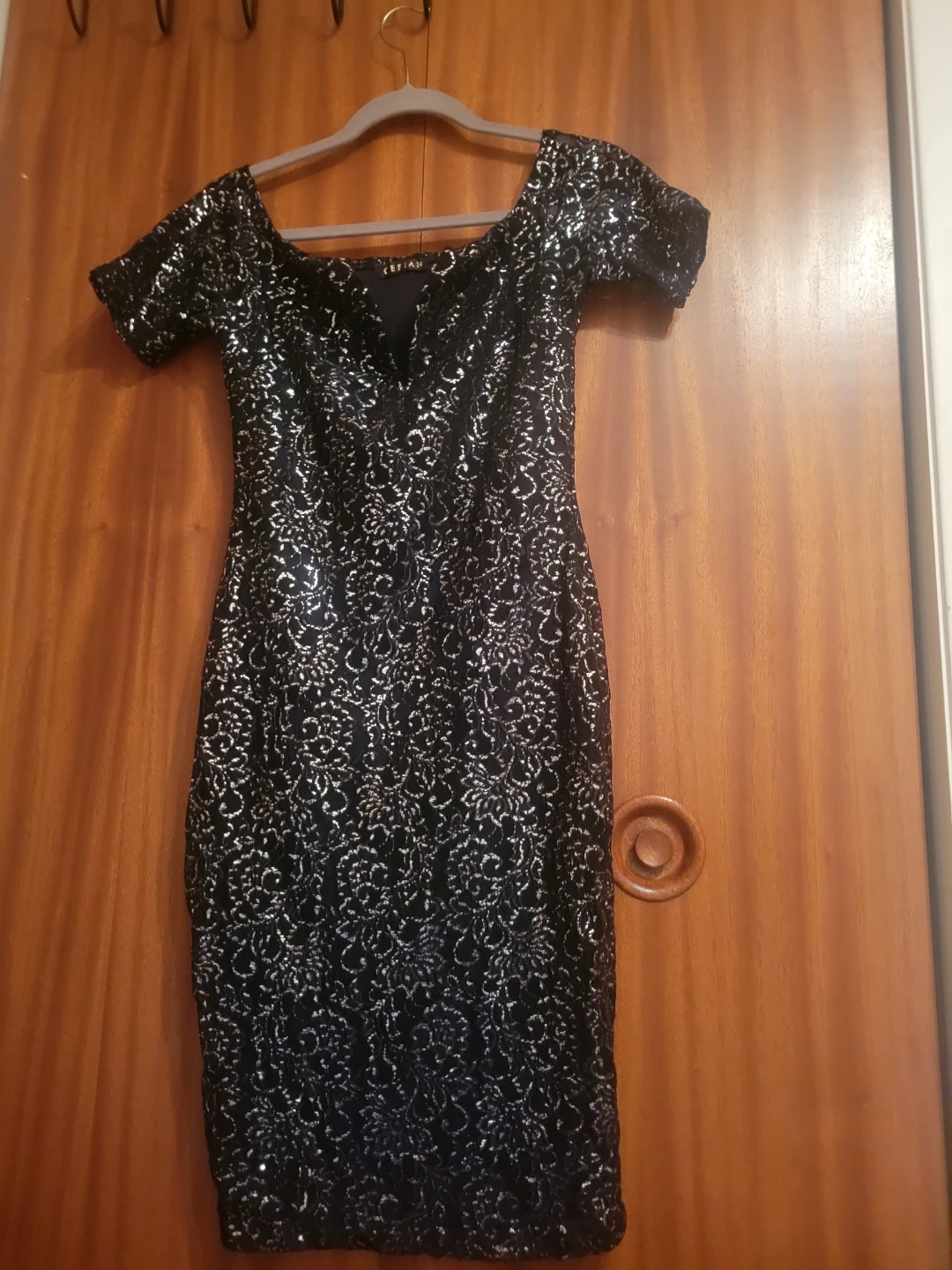 Guess Black Peep-Toe Heels - photo 3