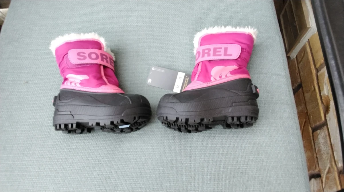 Sorel Kids' Winter Boots Size 6,  new with tags, $25 - photo 3