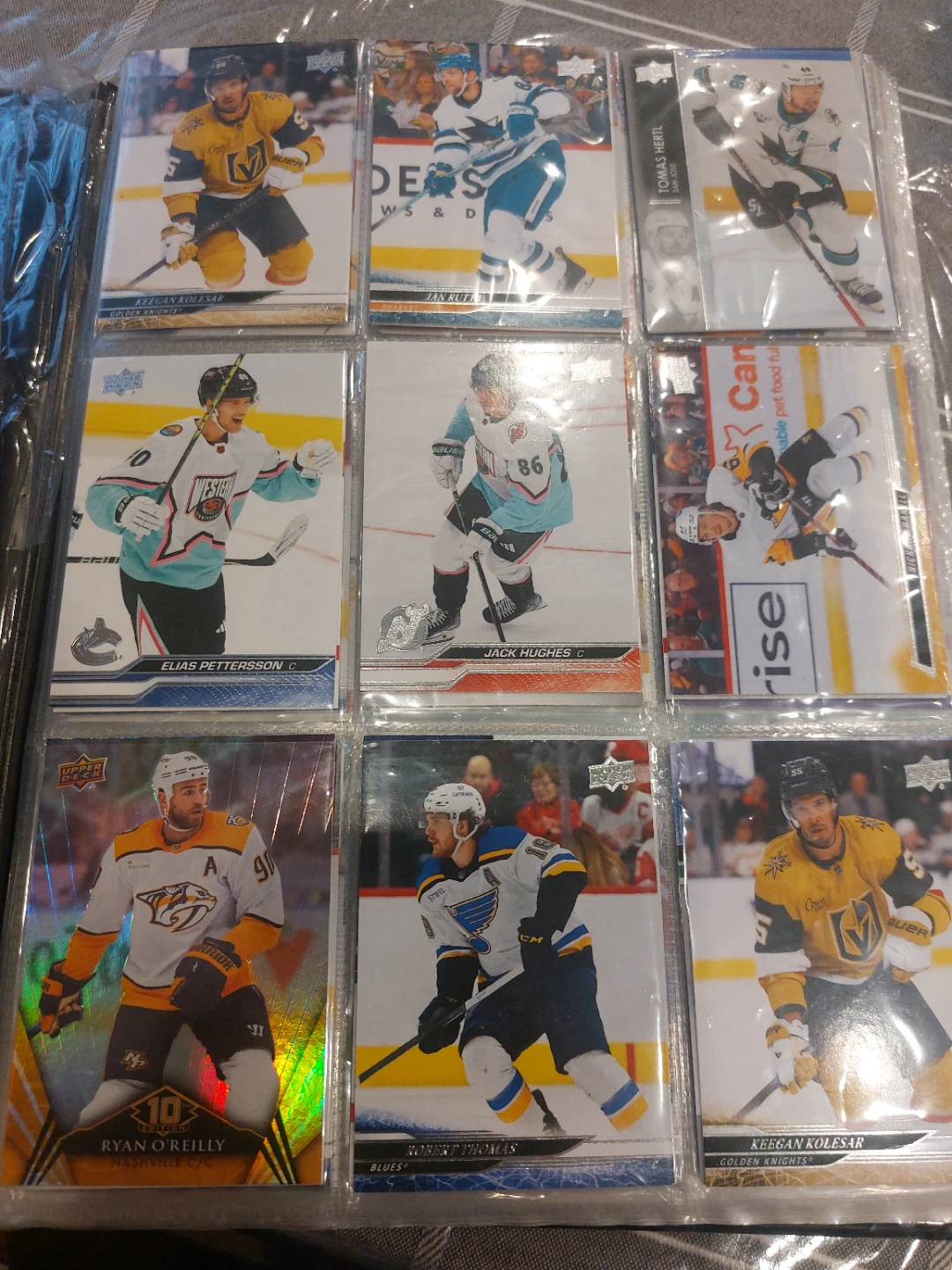 Collection of assorted hockey trading cards - photo 2