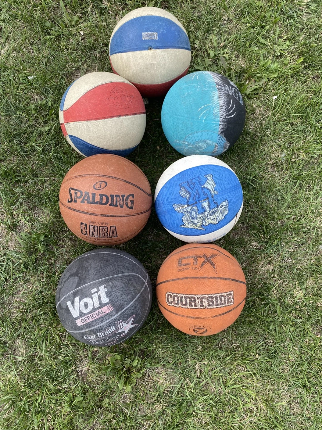 Lot of 7 Basketballs - photo 2