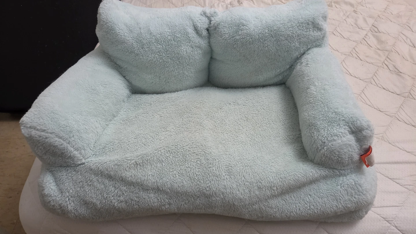 Light blue faux fur pet sofa bed