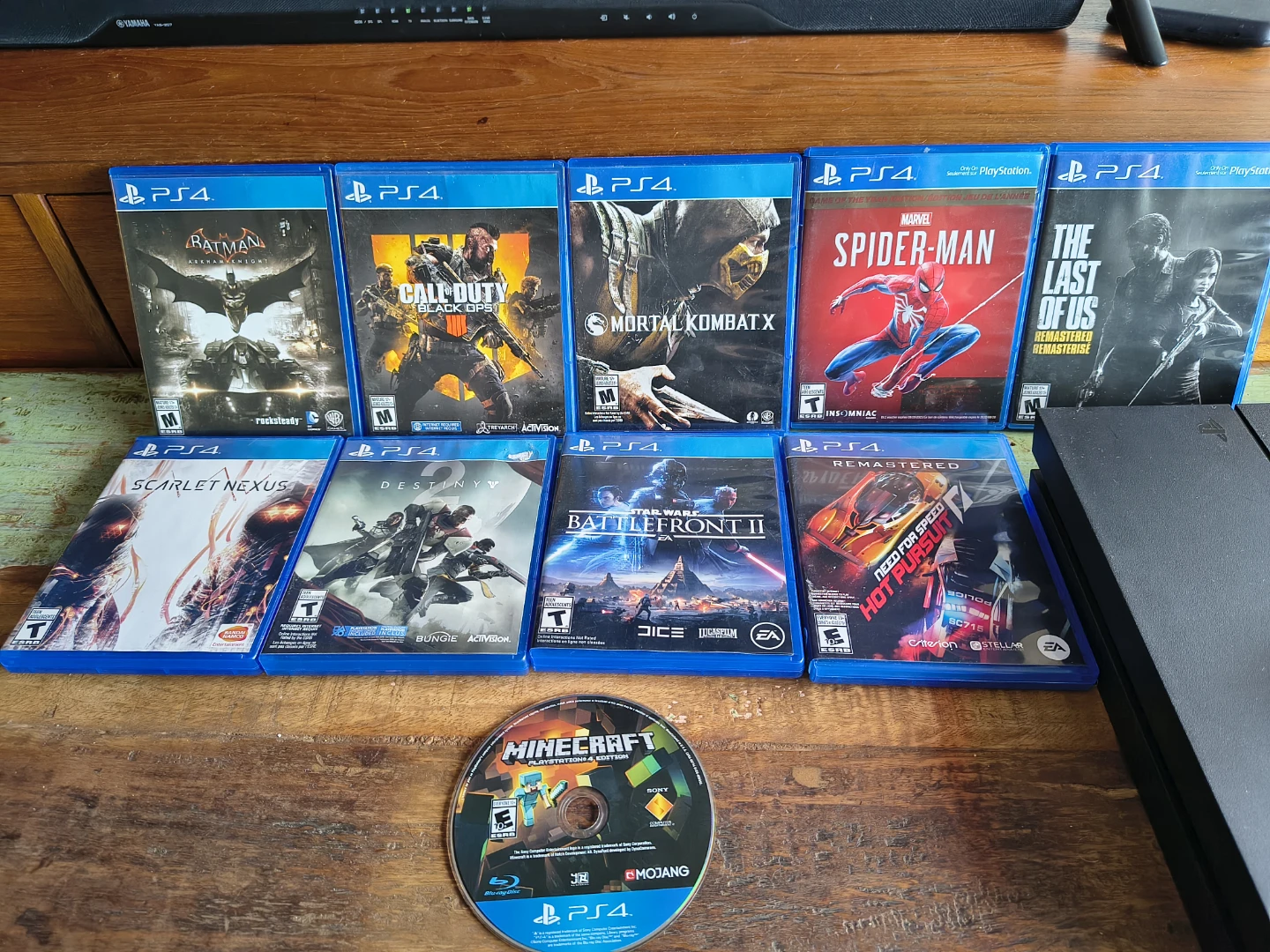 Sony PlayStation 4 Bundle, 2 Controllers, 10 Games, Camera 500Gb - photo 3